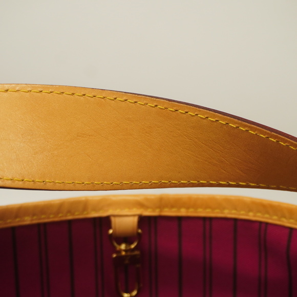 Louis Vuitton Monogram Delightful PM Shoulder Bag - Picture 10 of 12